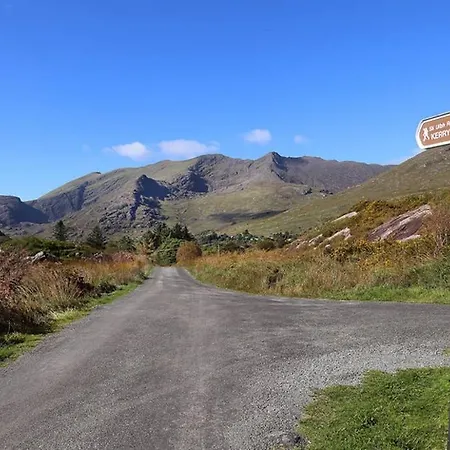 Tatil Evi Ceim House, Restful Rural Gap Of Dunloe, Killarney *